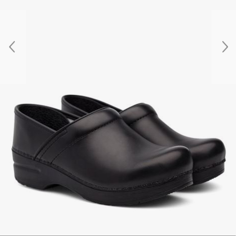 Dansko Kelsey Professional Black Leather Clog
